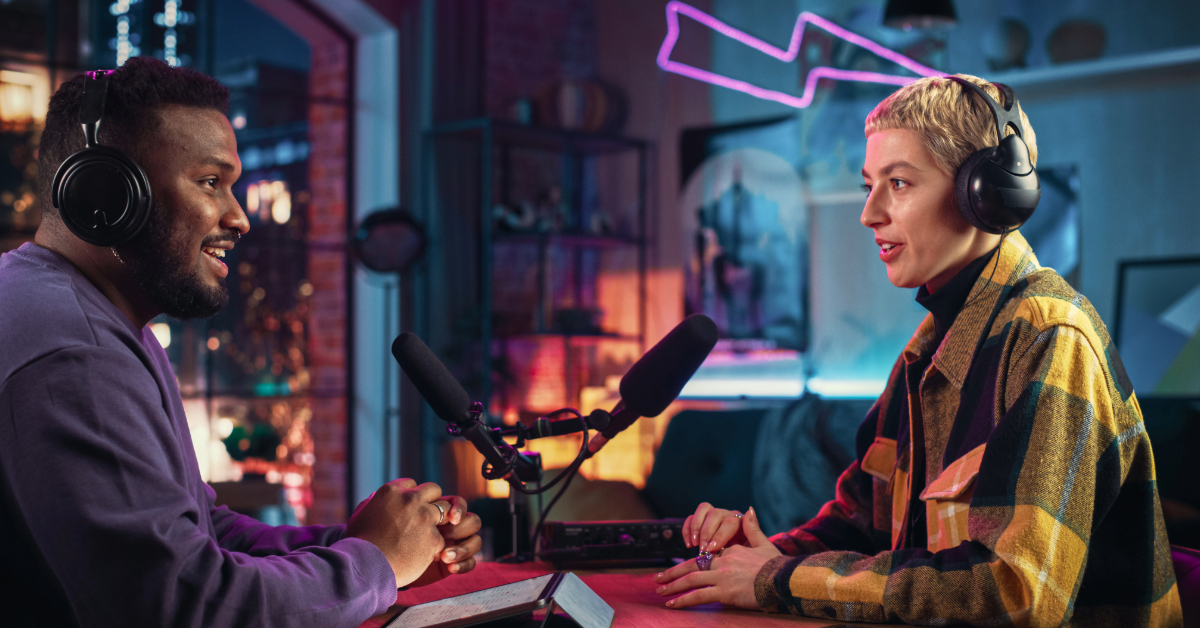 Do You Know The Two Kinds Of Podcasts?